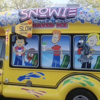 Lil Snowie logo